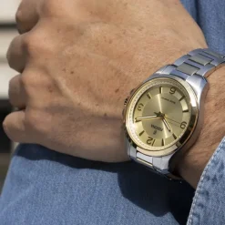 Festina Herrenuhr Edelstahl silber gold Festina Solar Energy Solaruhr UF20657/2