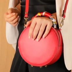 Florence runde Damen echtes Leder Handtasche hellblau OTF819H