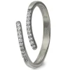 GoldDream Gold Ring Gr.56 Line Zirkonia weiß 333er Weißgold GDR524J56