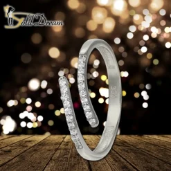 GoldDream Gold Ring Gr.58 Line Zirkonia weiß 333er Weißgold GDR524J58