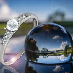 GoldDream Gold Ring Kristall Zirkonia weiß Gr.56 333er Weißgold GDR508J56