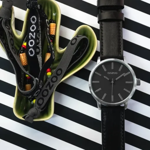 Oozoo Damen Armbanduhr Timepieces Analog Leder schwarz UOC10034