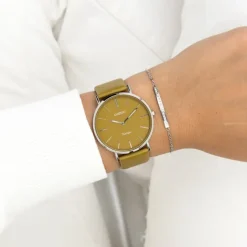 Oozoo Damen Armbanduhr Vintage Analog Leder olivgrün UOC20326